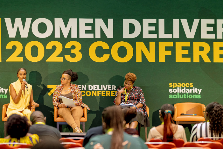 lips to ears emliy manjeru (2)